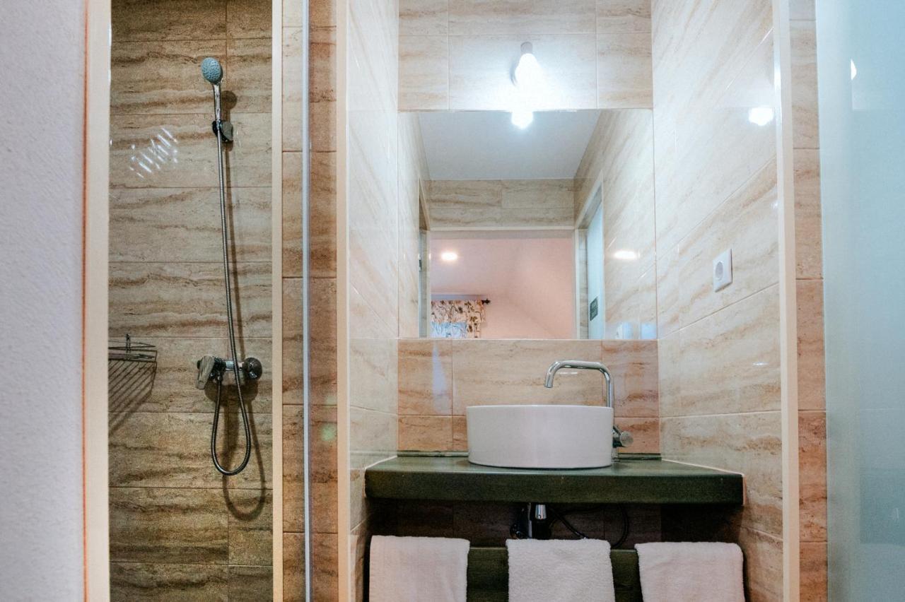 블러히차 Kadarhaz B&B 외부 사진
